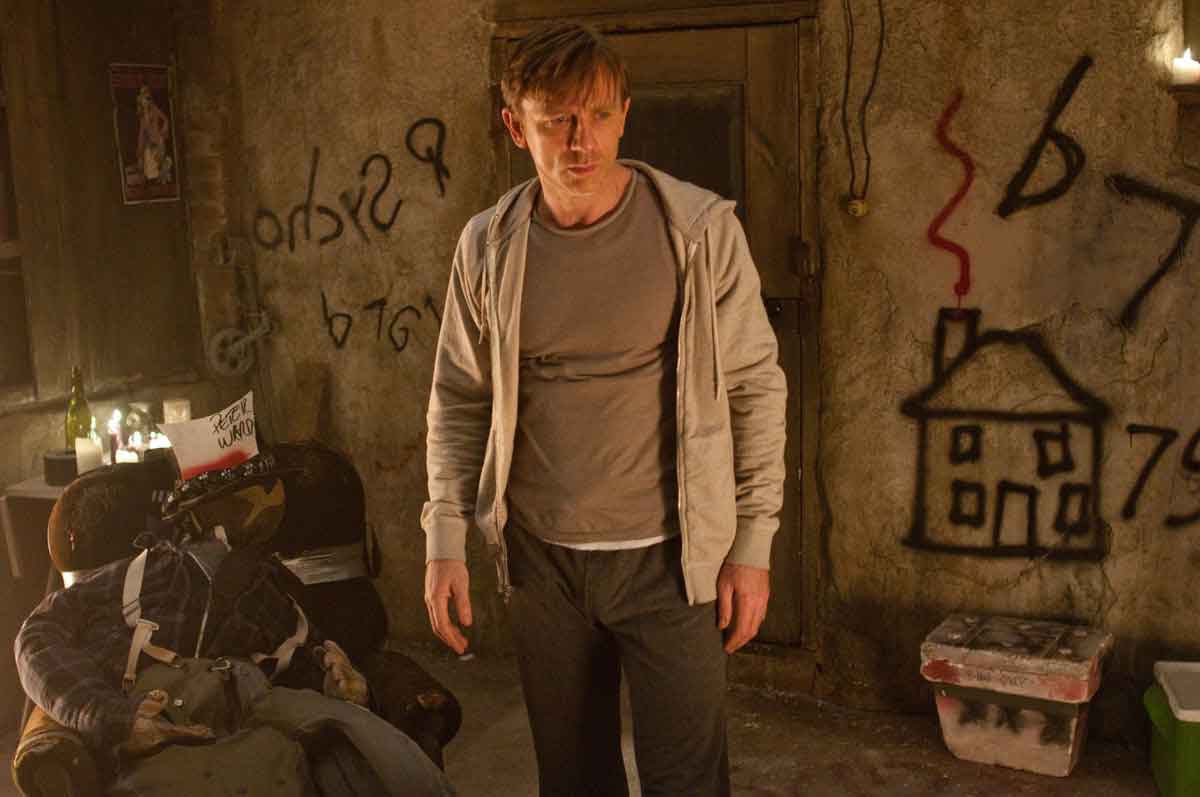 detrás de las paredes fotograma