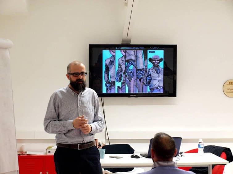 juan royo abenia, economista y crítico, analiza el cómic como herramienta cultural, educativa y de divulgación en esta entrevista imprescindible.