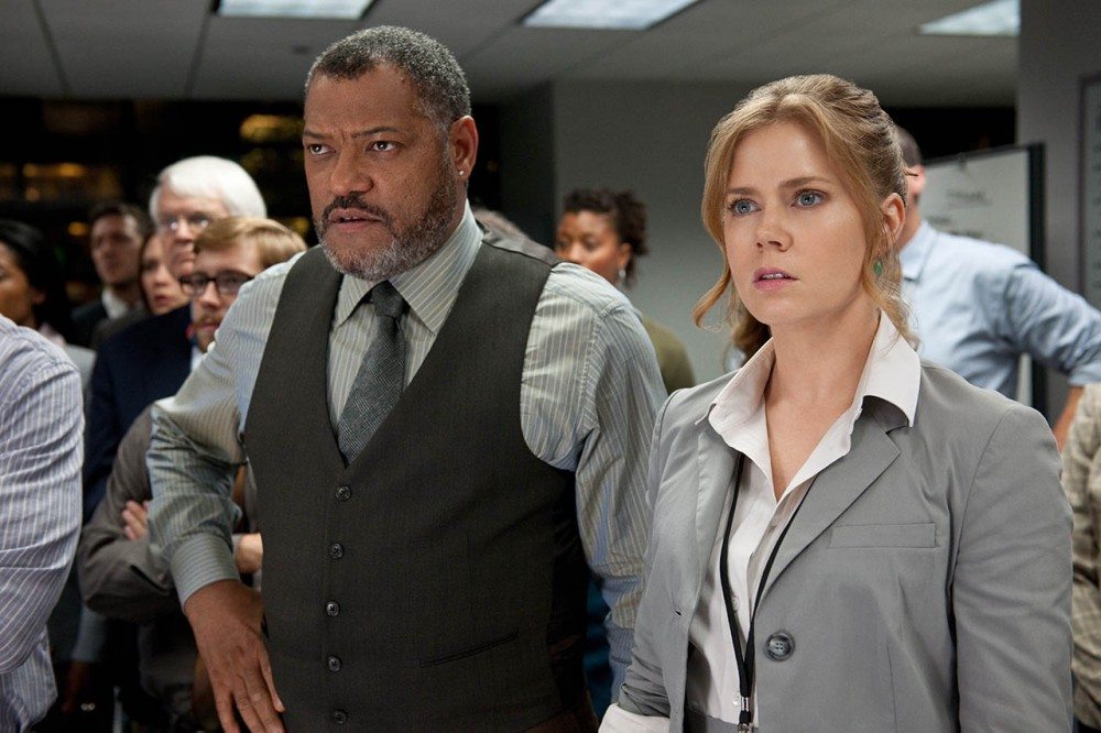 foto-amy-adams-y-laurence-fishburne-en-superman-el-hombre-de-acero-de-lois-lane-y-perry-white-073