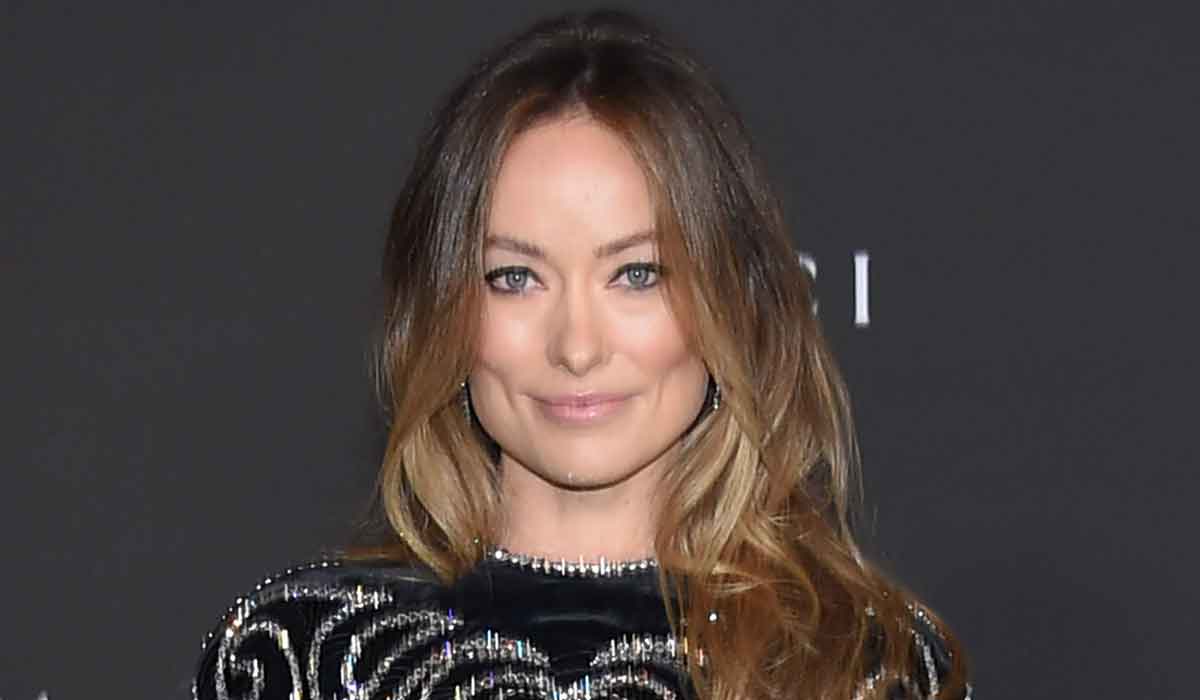 olivia wilde totalmente desnuda en la serie de televisión vinyl de martin scorsese