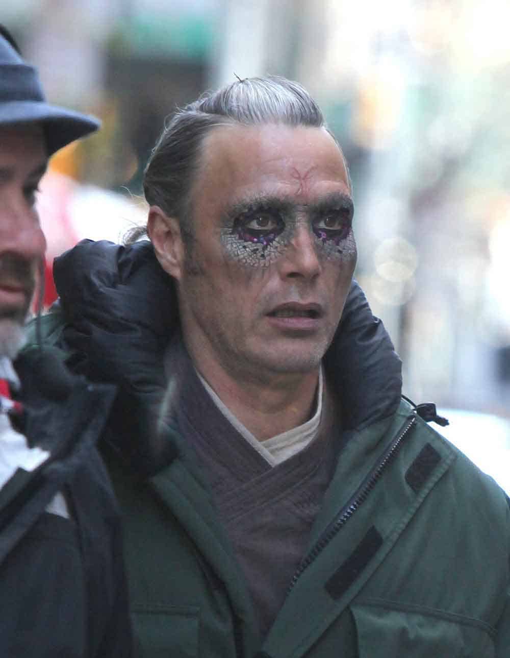 primeras imágenes de mads mikkelsen en doctor strange