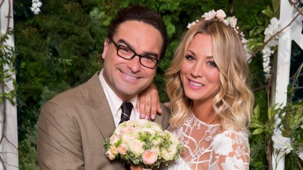 Penny y Leonard traen a su familia a casa para la gran boda de 'The Big Bang Theory' penny y leonard traen a su familia a casa para la gran boda de 'the big bang theory'
