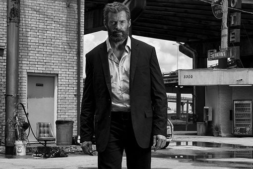 tributo a lobezno con la moto de logan