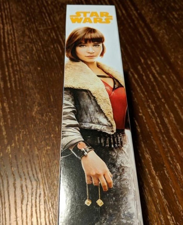 han solo: una historia de star wars (2018) | el origen de los dados de oro tiene que ver con qi'ra