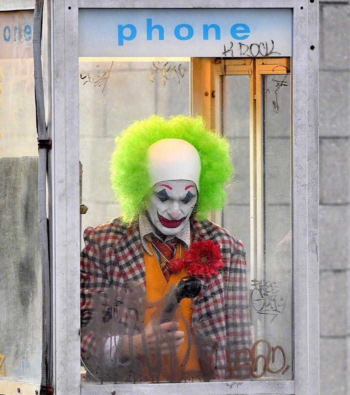 Joaquin Phoenix como Arthur Fleck en Joker (2019) Joaquin Phoenix como Arthur Fleck en Joker (2019)
