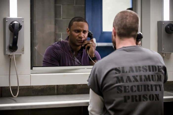 John Diggle y Oliver Queen en Arrow temporada 7