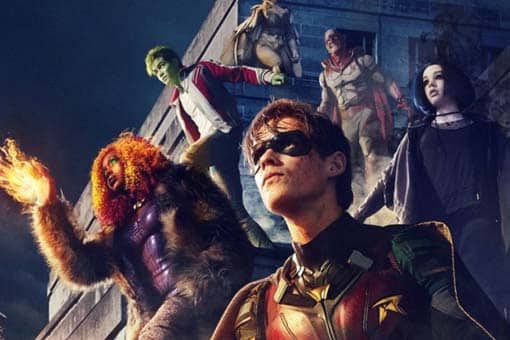 arrowverso: rumor sobre posible aparición del reparto de titans