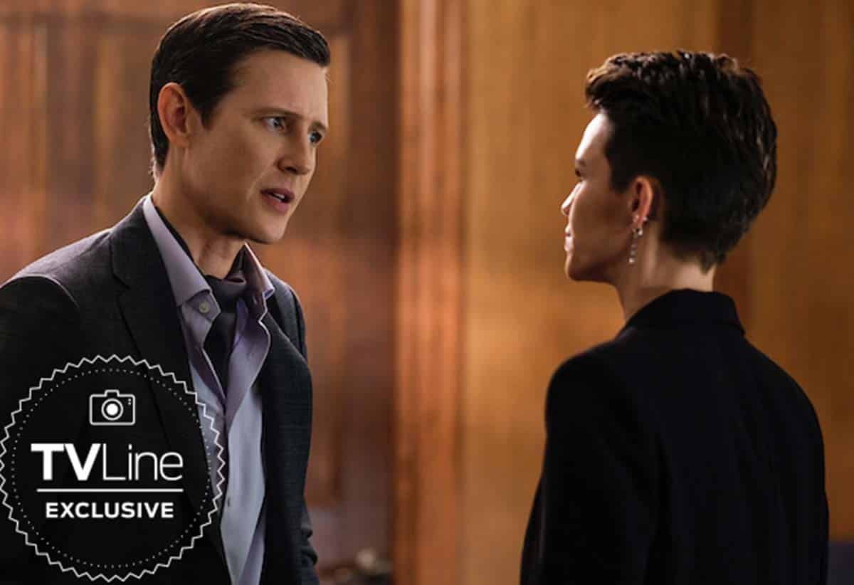 batwoman revela el primer vistazo a magpie y tommy elliot