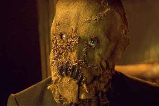 cillian murphy dice que su espantapájaros todavía está vivo villano de dc comics