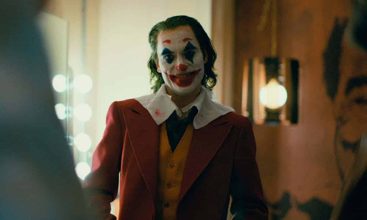 joker: los cines alertan a los padres que la película no es para niños