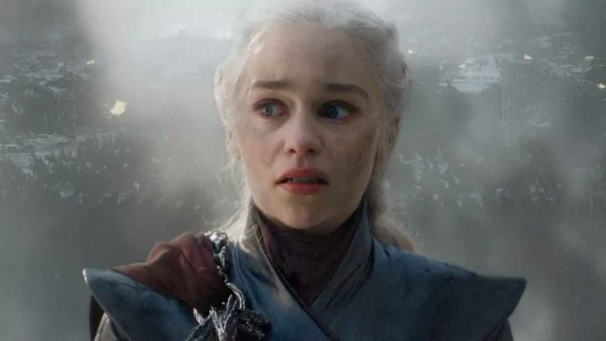 escena eliminada de juego de tronos demuestra la locura de daenerys targaryen