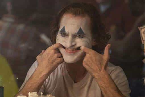 según todd phillips, arthur fleck puede no ser el verdadero joker