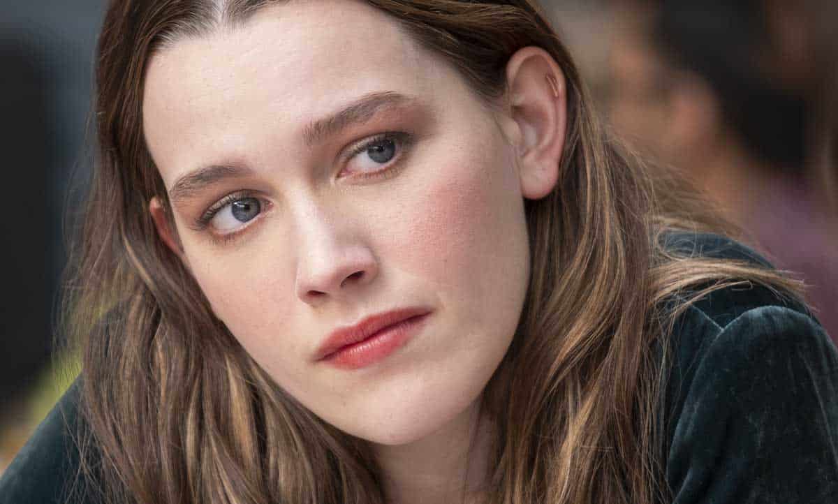 Crítica de You, temporada 2: Un asesino en busca de amor crítica de you, temporada 2: un asesino en busca de amor