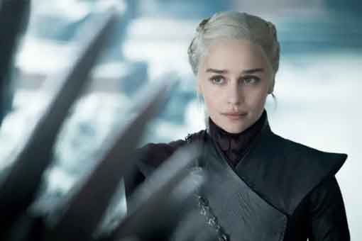 Motivo por el que Juego de Tronos cambio la actriz de Daenerys Targaryen