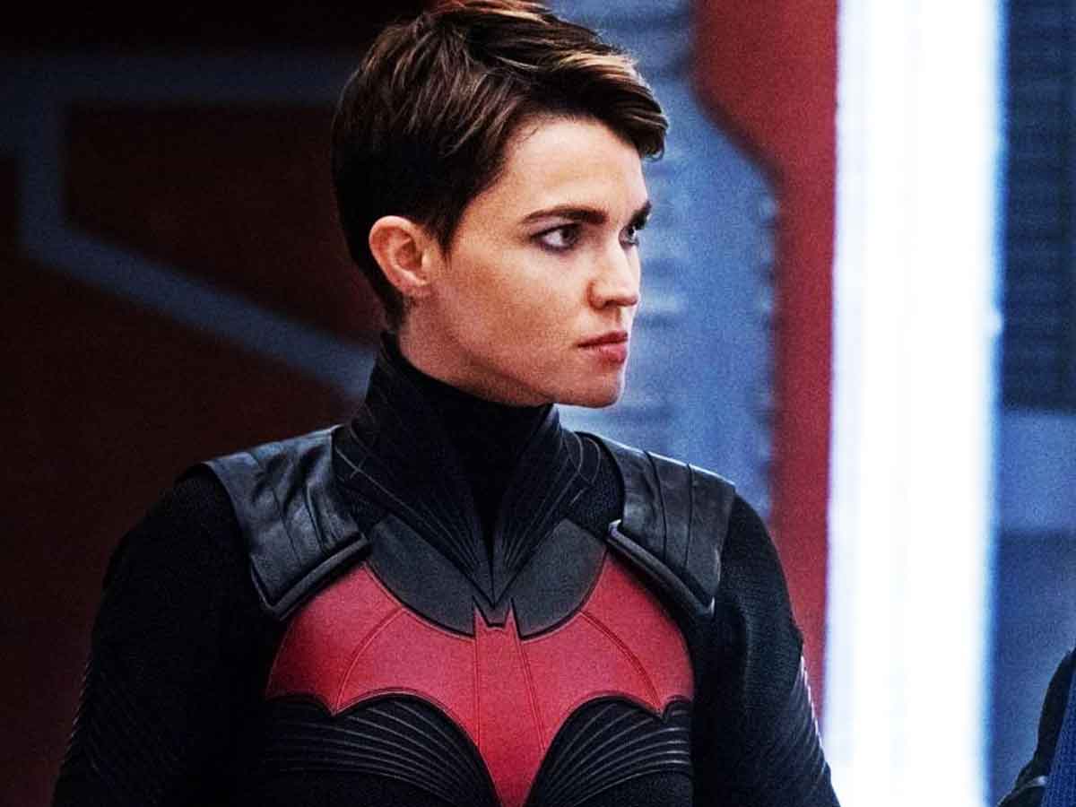 ¡ruby rose deja la serie batwoman!