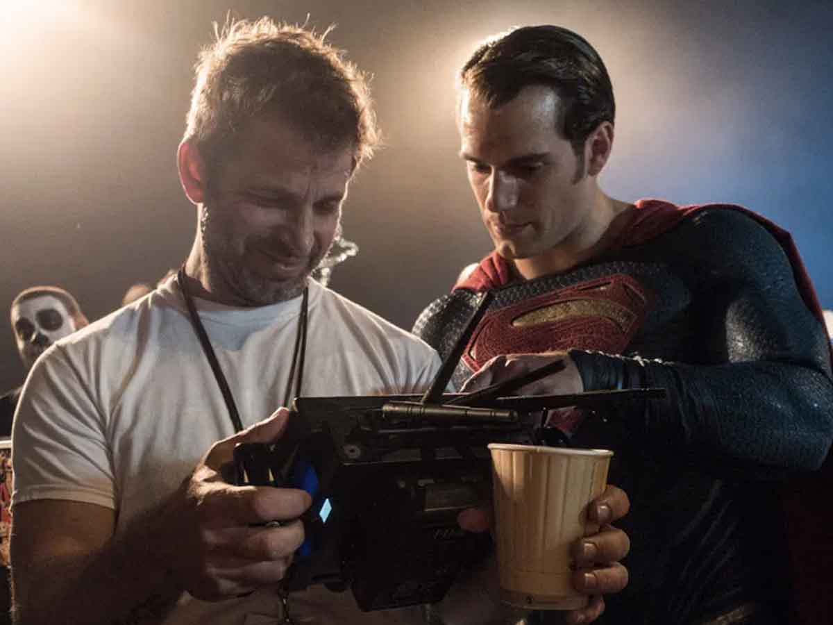 La estrategia de Warner Bros para mantener a Zack Snyder de su lado zack snyder ya está trabajando en el tráiler de liga de la justicia