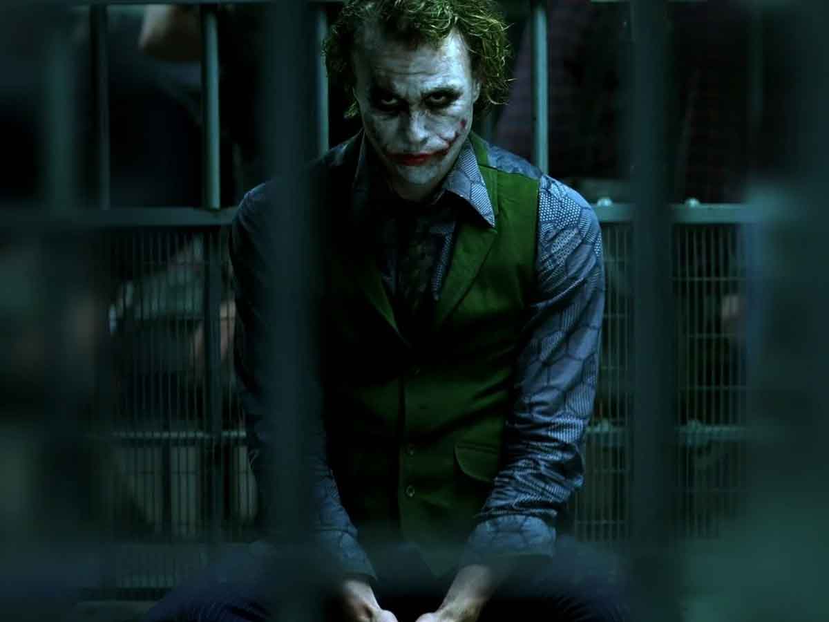 Warner Bros quería incluir la historia de origen del Joker en El Caballero Oscuro (2008)