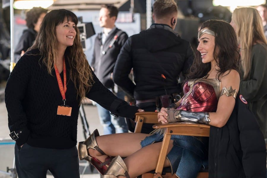 wonder woman: warner bros no quería leer el guion de patty jenkins