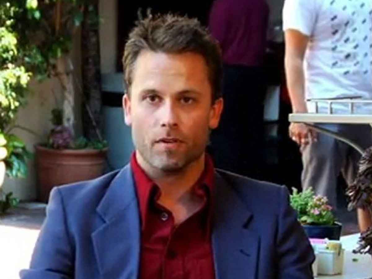 así de cerca estuvo silver surfer de vengadores: infinity war (2018)