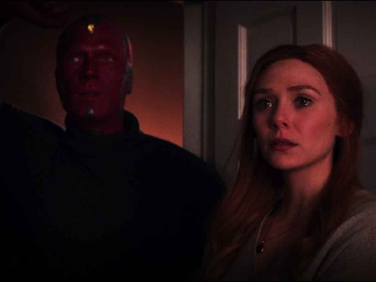 elizabeth olsen opina sobre las teorías más increíbles de wandavision