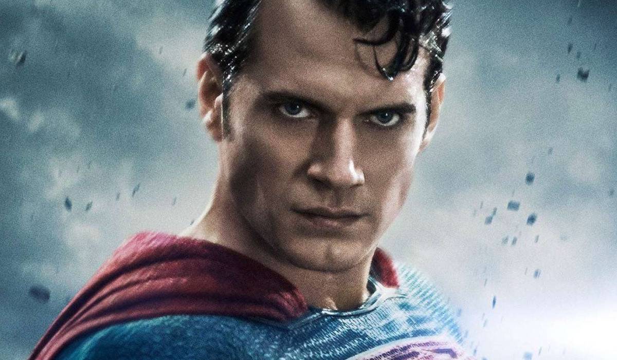 directora de the eternals habla de superman e ikaris