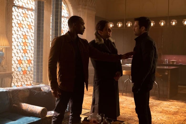 fotograma falcon y el soldado de invierno