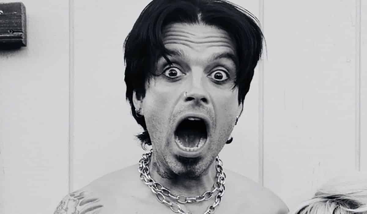 veremos un nuevo lado de sebastian stan en la serie pam & tommy