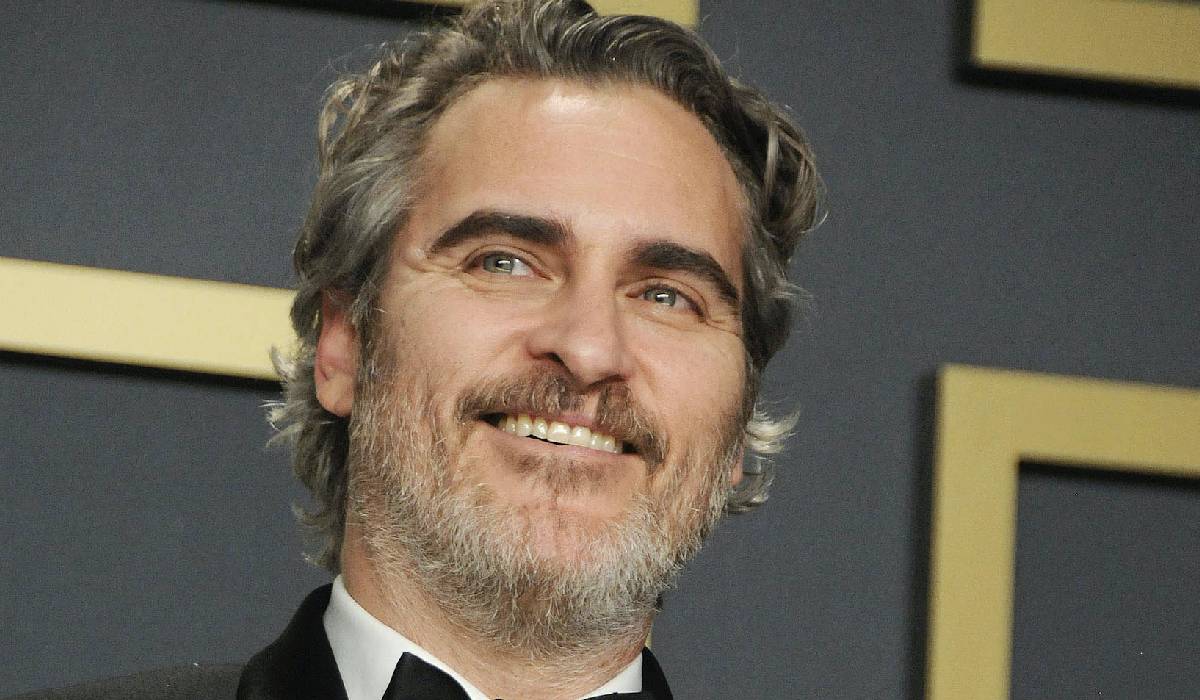 joaquin phoenix como doctor strange en las películas de superhéroes, otro caso que habría sido alucinante