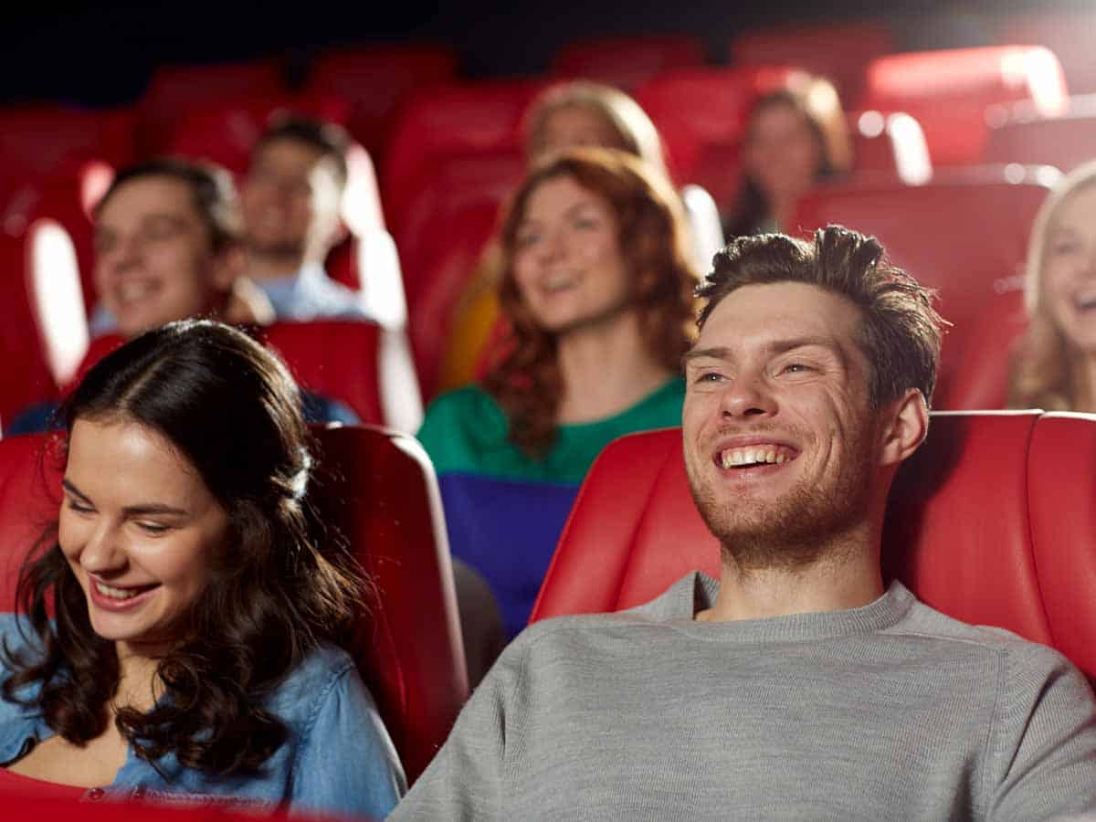 ¿es posible una buena traducción del humor en series y películas?