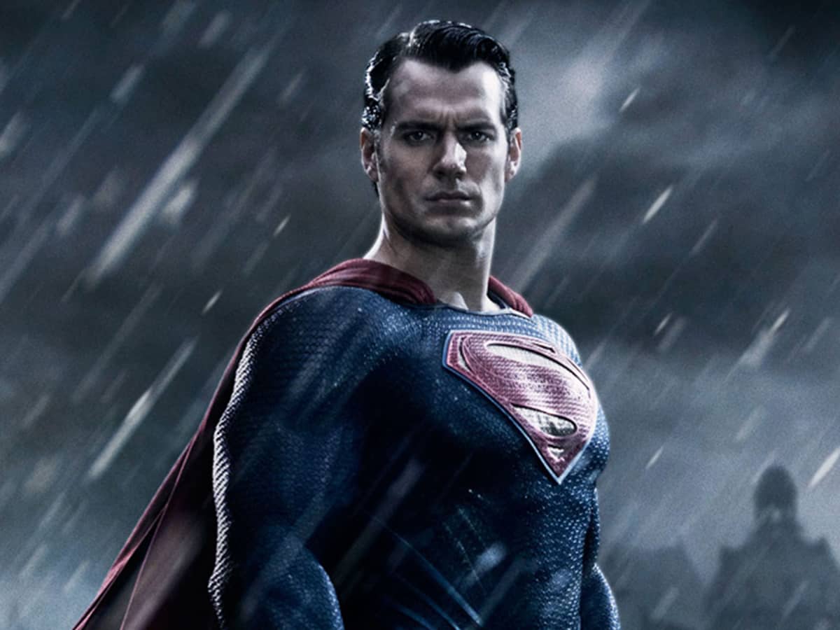 henry cavill como superman
