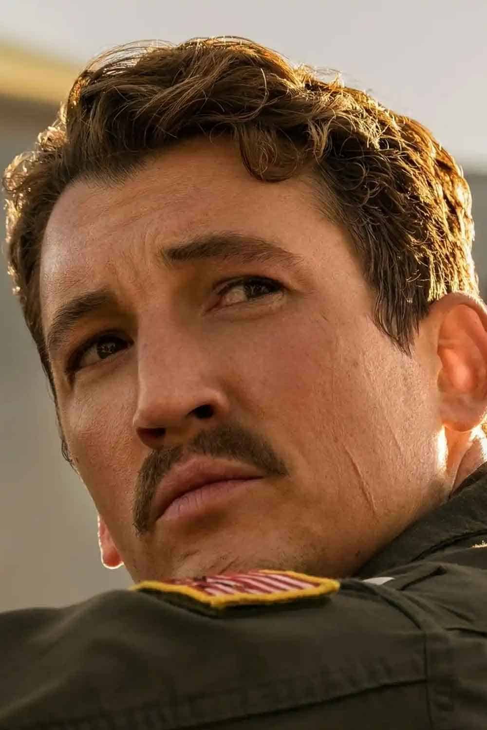 miles teller en top gun: maverick