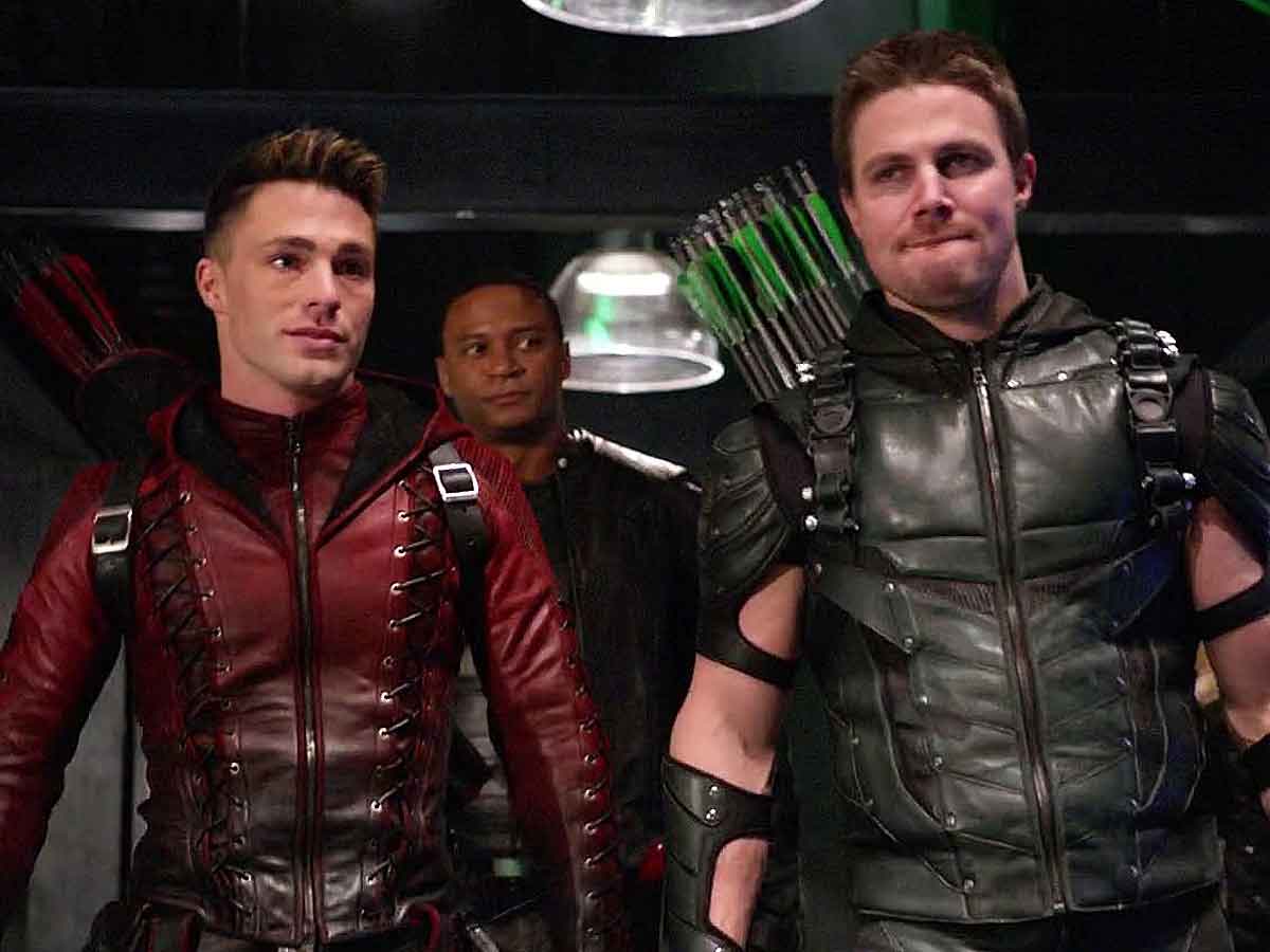 Arrow Colton Hayes Stephen Amell