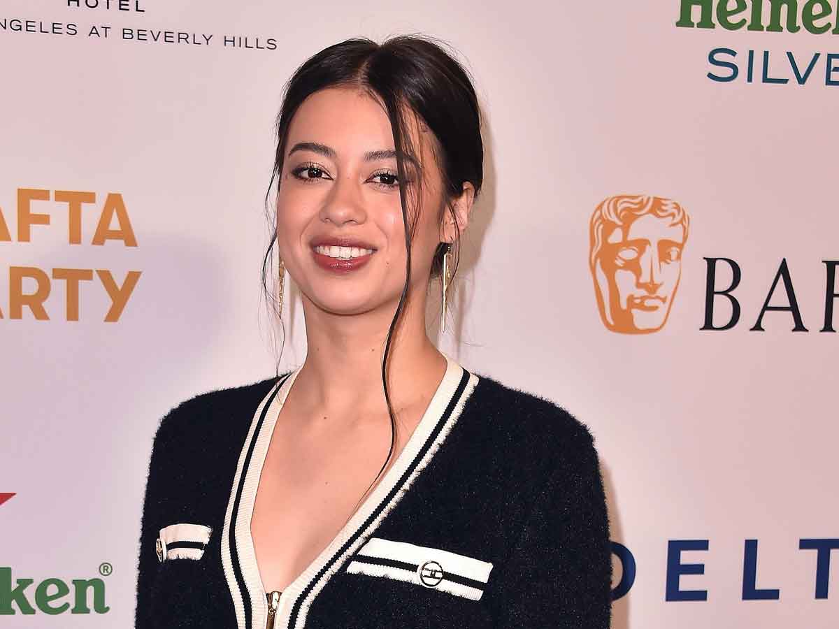 amber midthunder de predator: la presa