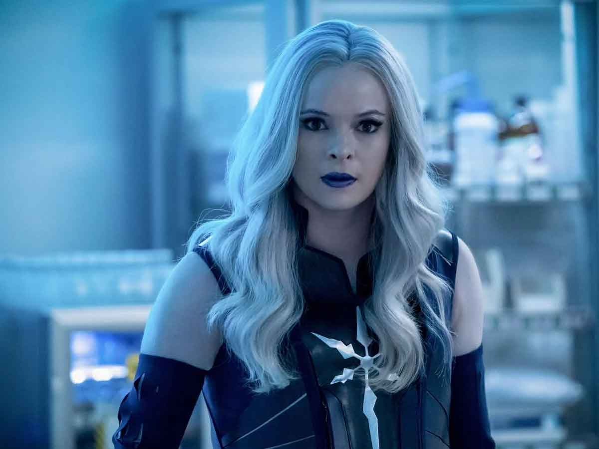 danielle panabaker en the flash