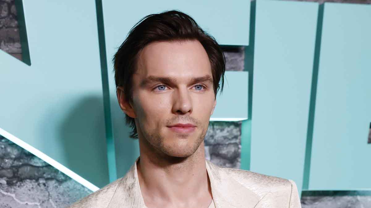 Nicholas Hoult revela 3 papeles brutales que perdió nicholas hoult