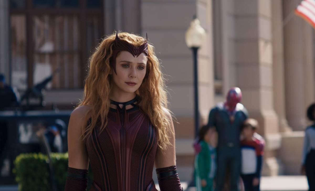 Elizabeth Olsen como Bruja Escarlata en Marvel Studios