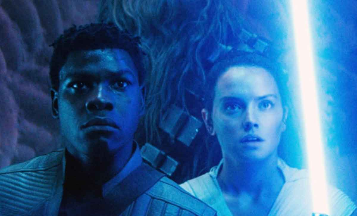 daisy ridley y john boyega en star wars