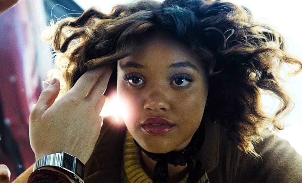 kiersey clemons es iris west