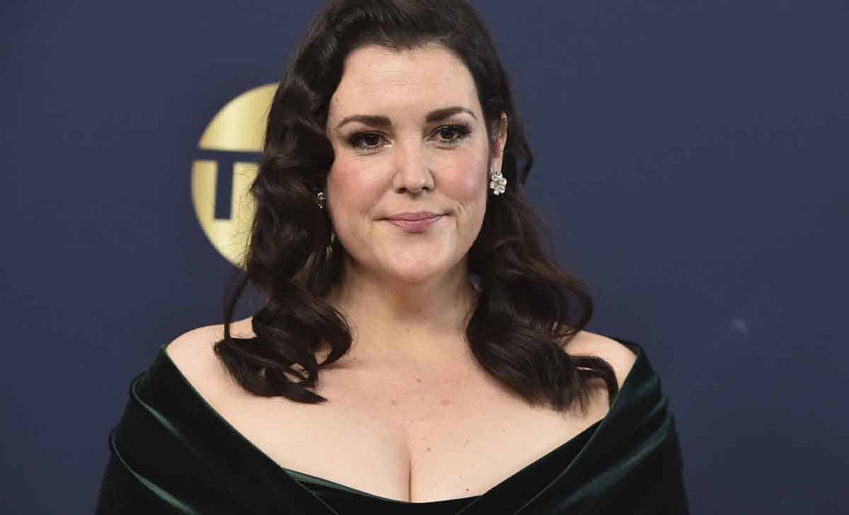 la actriz melanie lynkskey