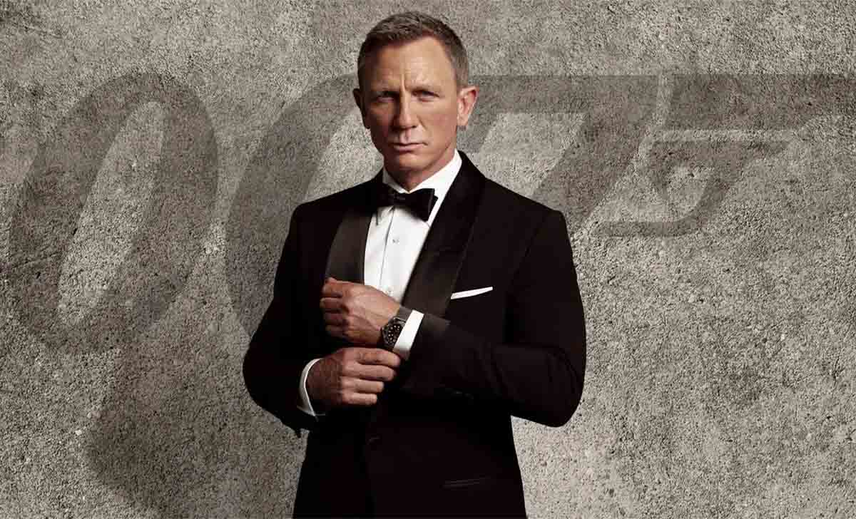 Daniel Craig como James Bond