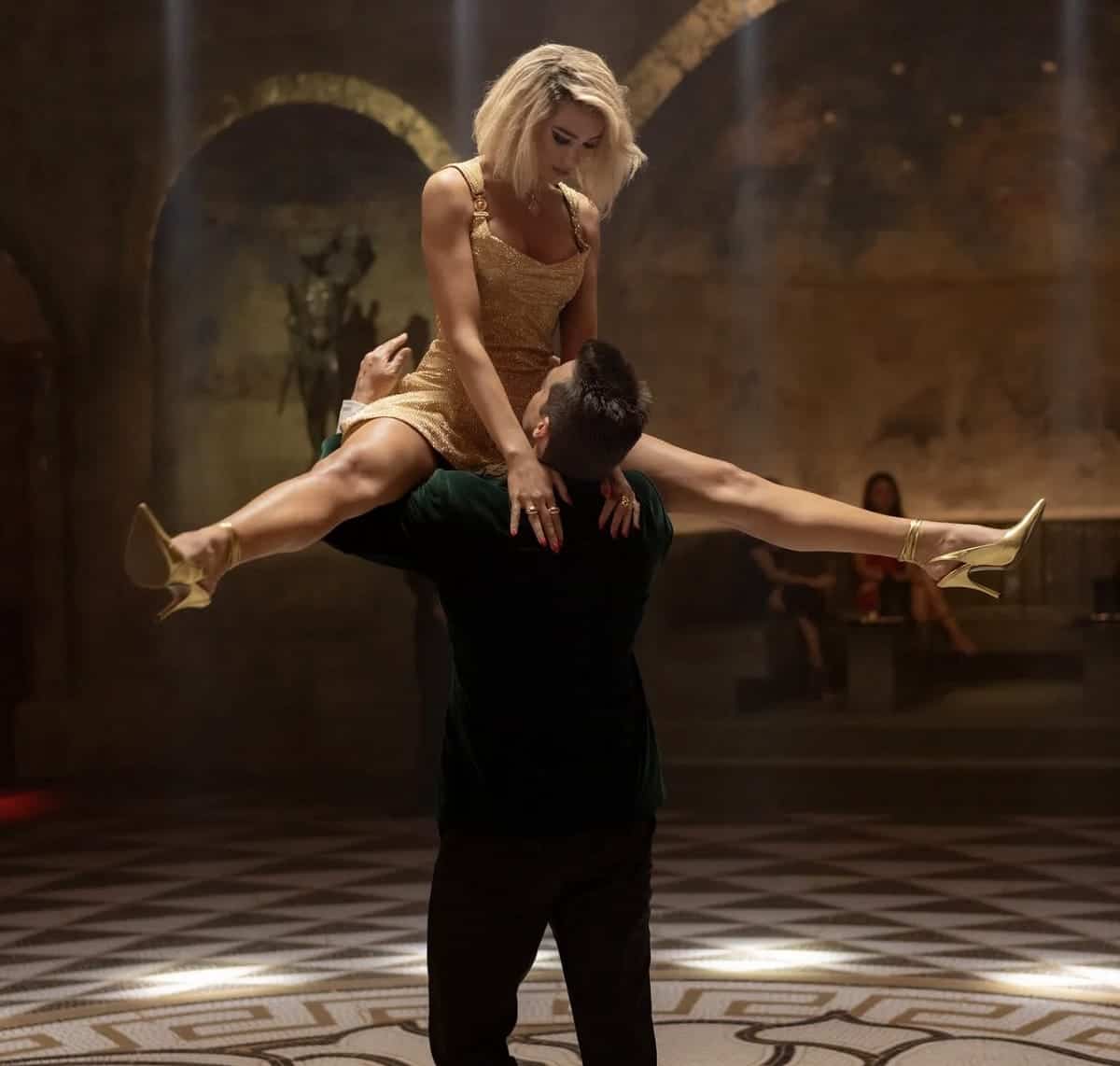 Dua Lipa y Henry Cavill en Argylle