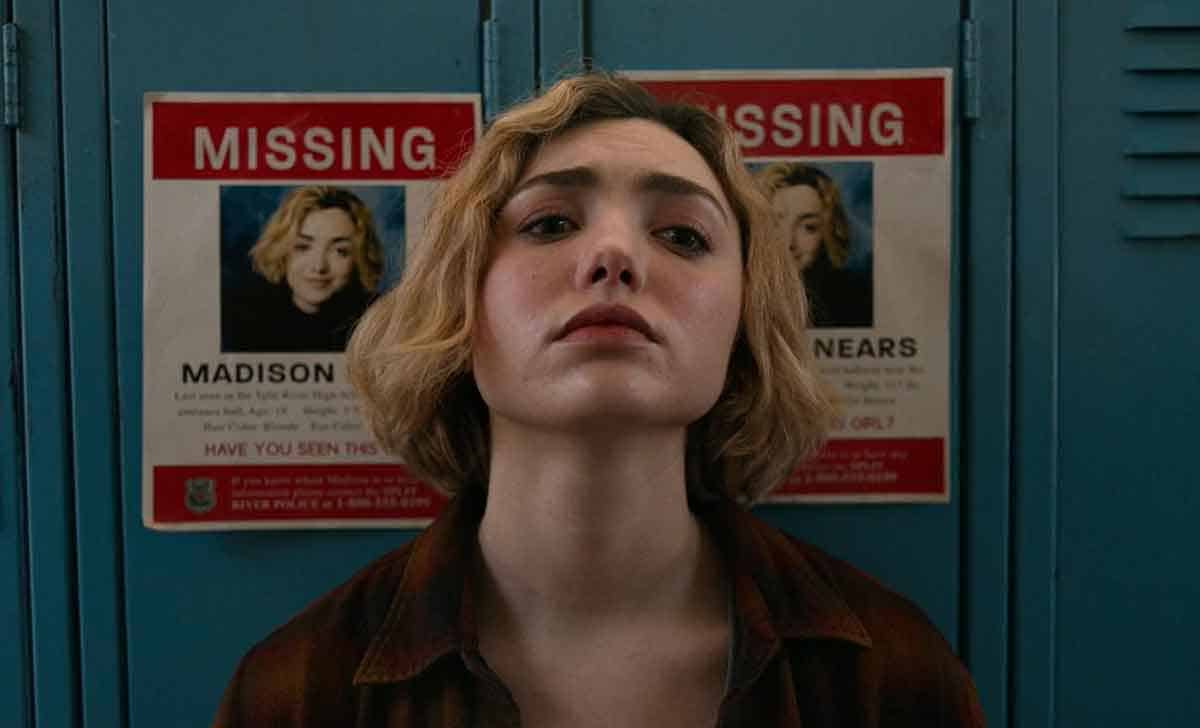 School Spirits serie más popular