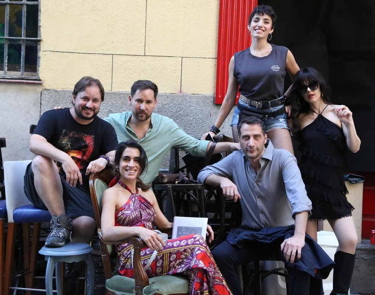 adiós Madrid foto de familia