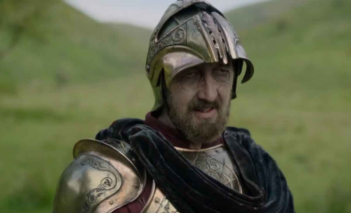ralph ineson como ballantine de willow