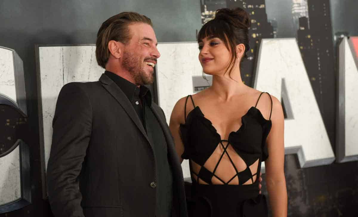 skeet ulrich y melissa barrera