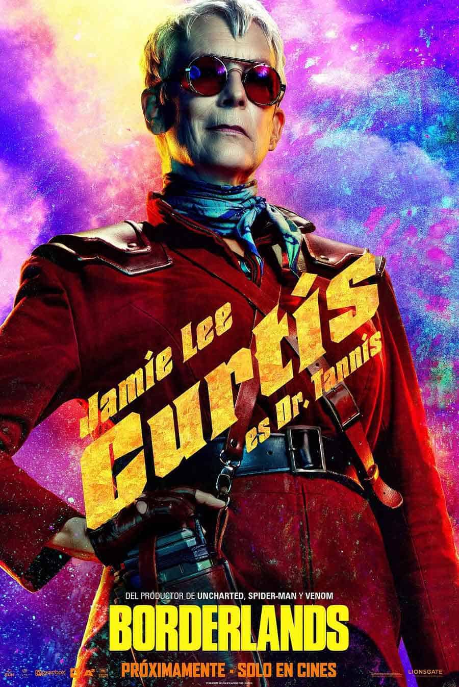Jamie LeeCurtis es Tannis. Lo ha visto todo, sabe de todo, la mami del grupo