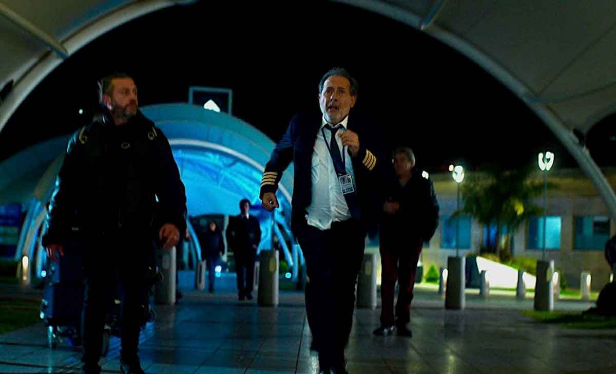 Guillermo Francella en el set de La extorsión, 2023