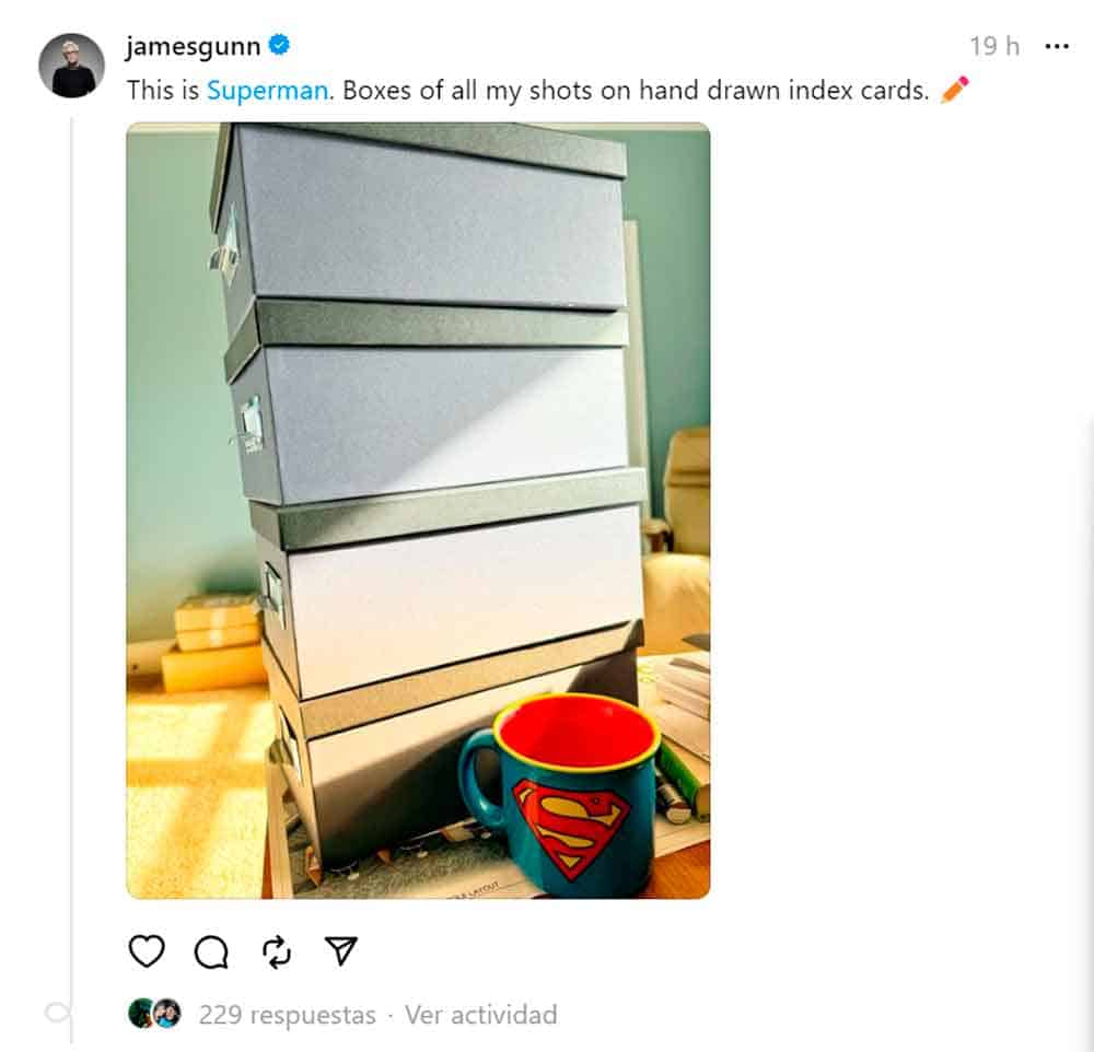 cajas material grafico superman