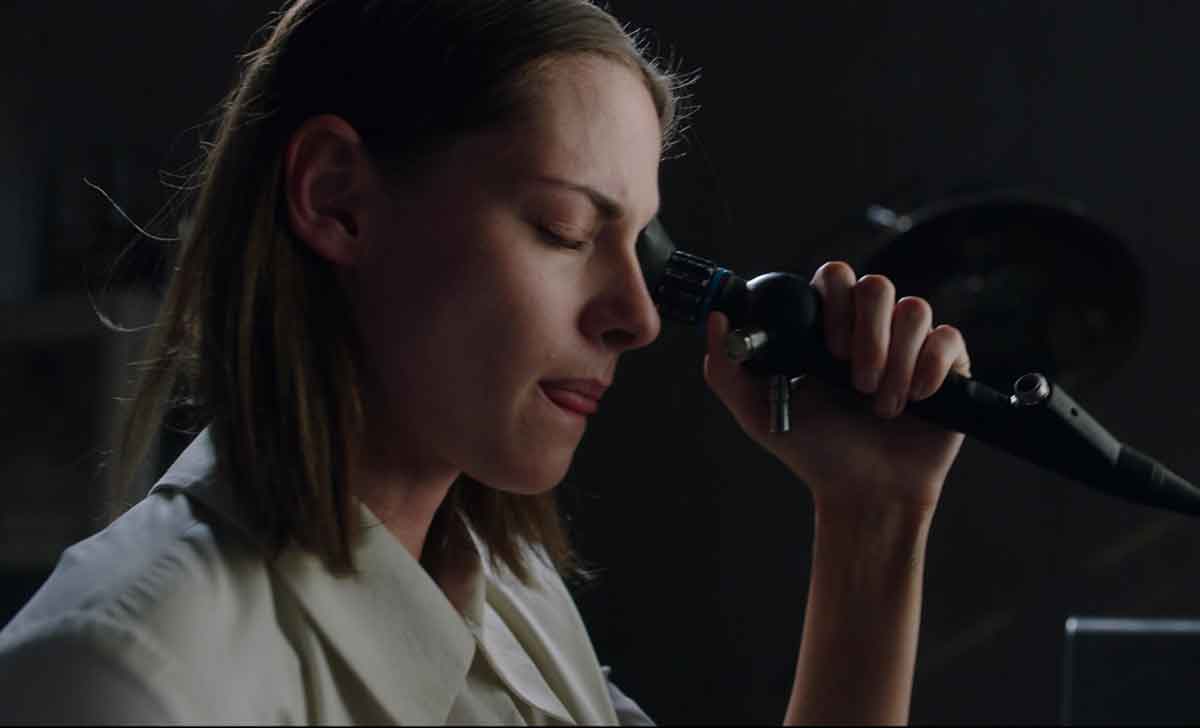 crímenes del futuro (2022)