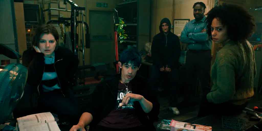 rosalind-eleazar-christopher-chung-aimee-ffion-edwards-kadiff-kirwan-and-tom-brooke-in-slow-horses-season-4